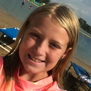 Meet your Posher, Adelyn